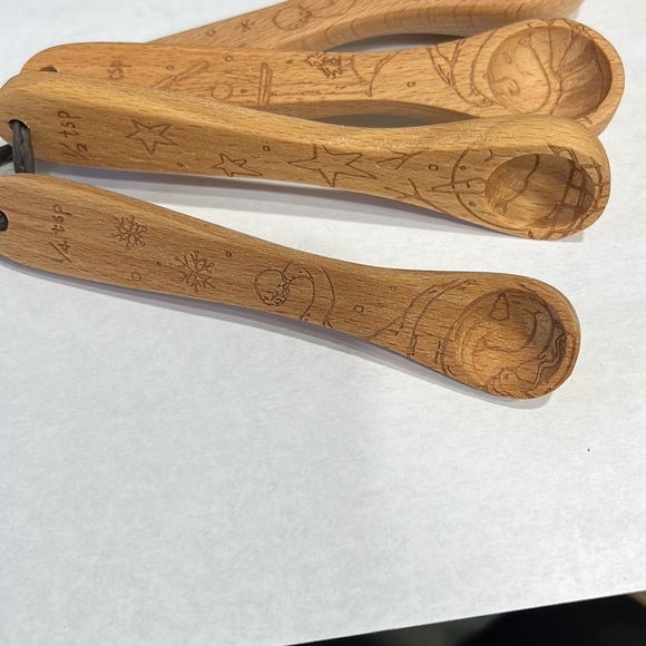 GANZ Wood Measuring Spoon Set - Picture 2 of 5